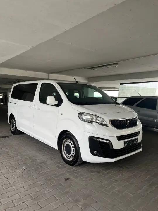 PEUGEOT EXPERT TRAVELLER