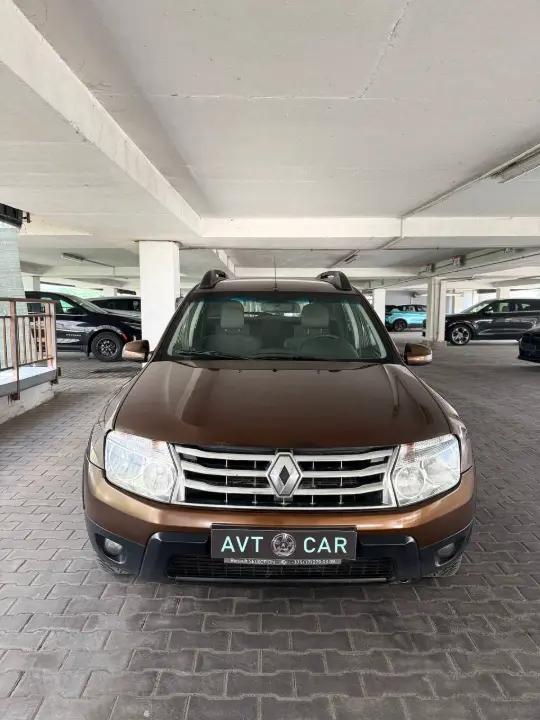 RENAULT Duster