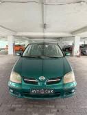 Nissan Almera Tino