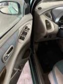 Nissan Almera Tino