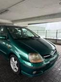Nissan Almera Tino