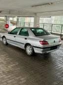 Peugeot 406