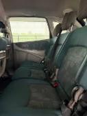 Nissan Almera Tino