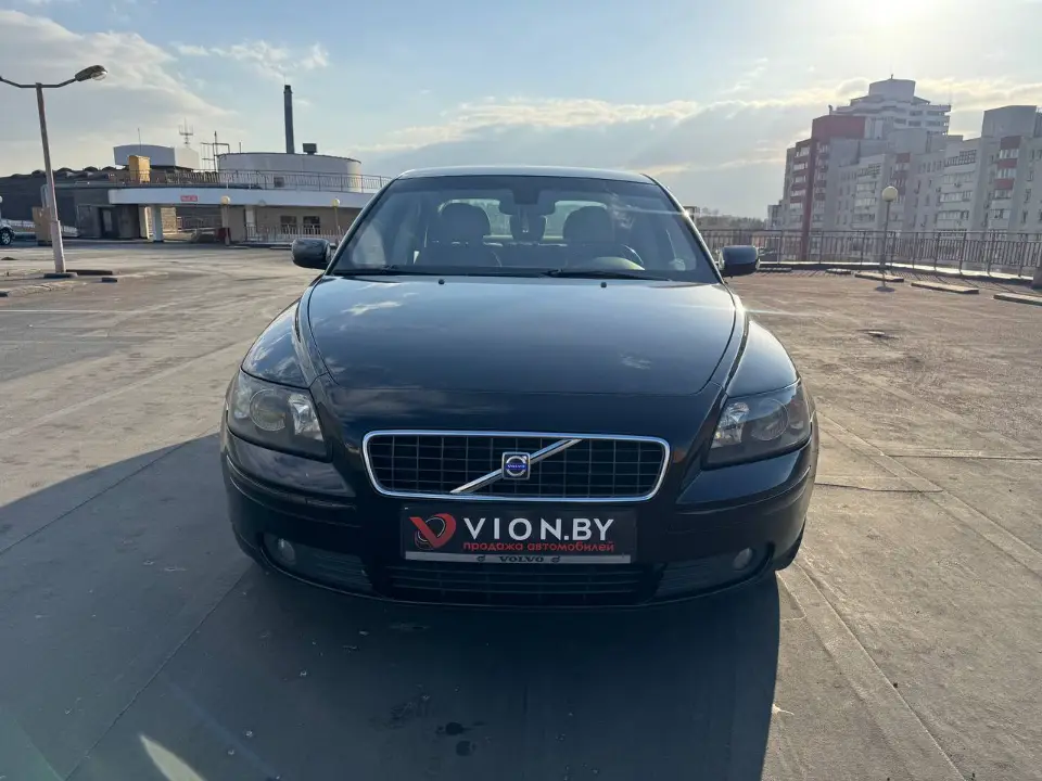 VOLVO S40
