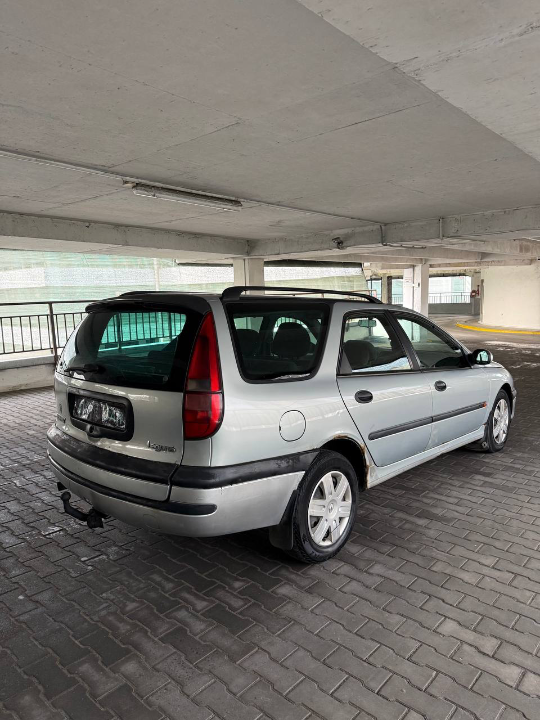 RENAULT LAGUNA