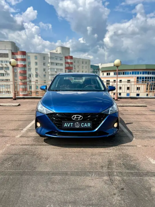 Hyundai accent