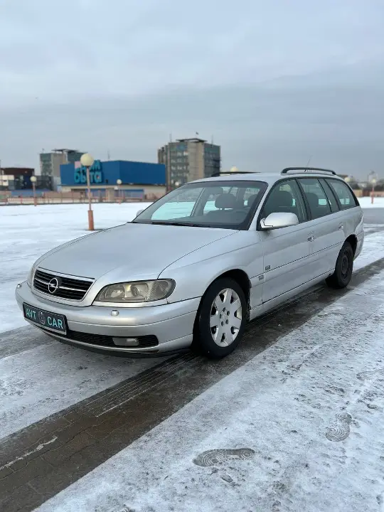 Opel omega
