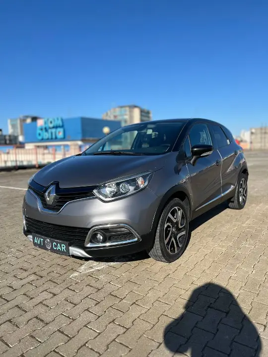 RENAULT CAPTUR