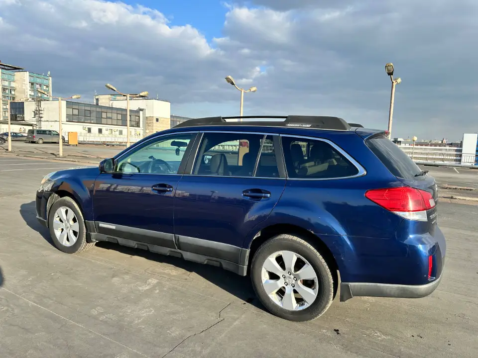 SUBARU OUTBACK