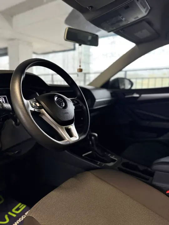 Volkswagen Jetta, фотография 11