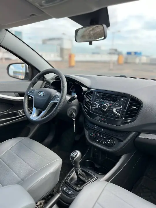 Lada Vesta.
