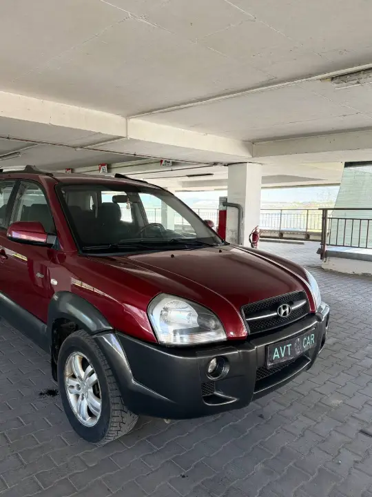 Hyundai  Tucson