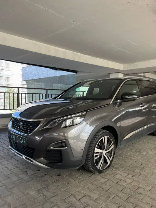 Peugeot 5008, фотография 2