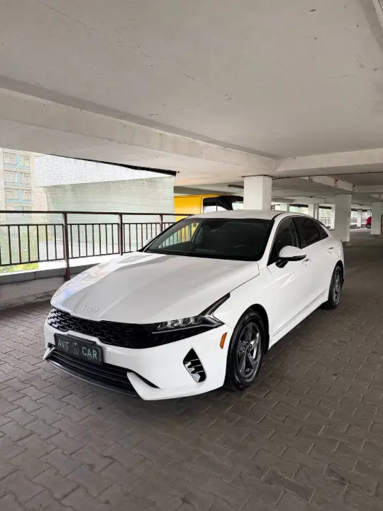 Kia K5, фотография 2
