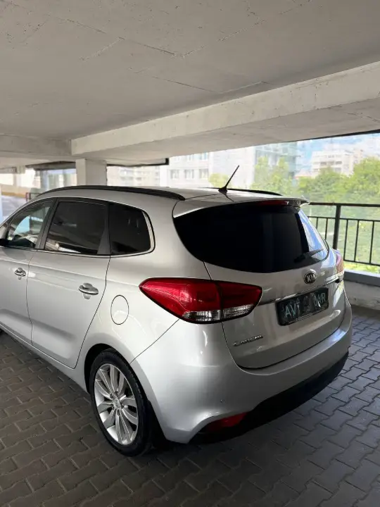 Kia Carens, фотография 5