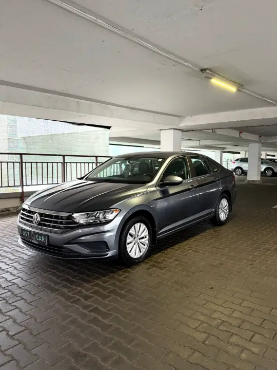 Volkswagen Jetta, фотография 2