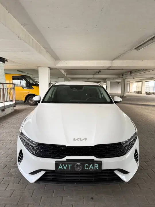 Kia K5, фотография 1