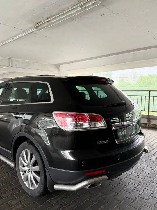 Mazda CX-9