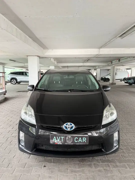 Toyota Prius, фотография 1