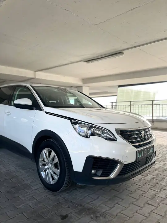 Peugeot 5008, фотография 9