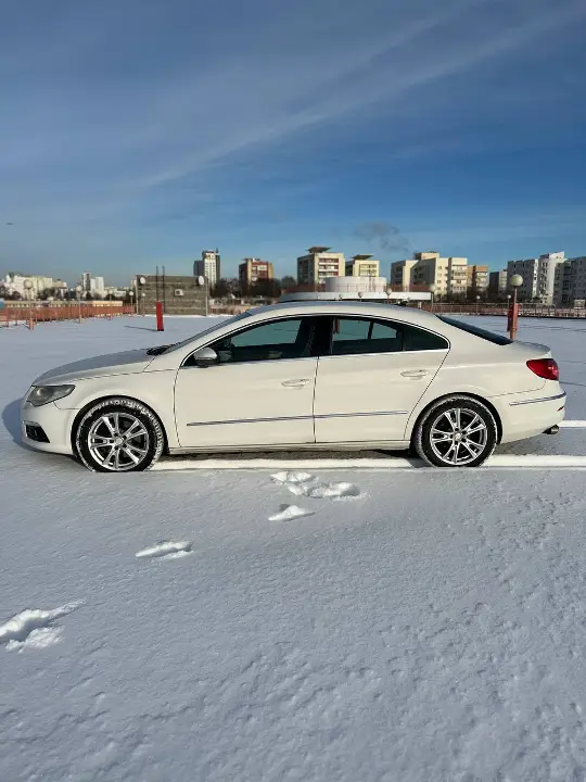 VOLKSWAGEN PASSAT CC