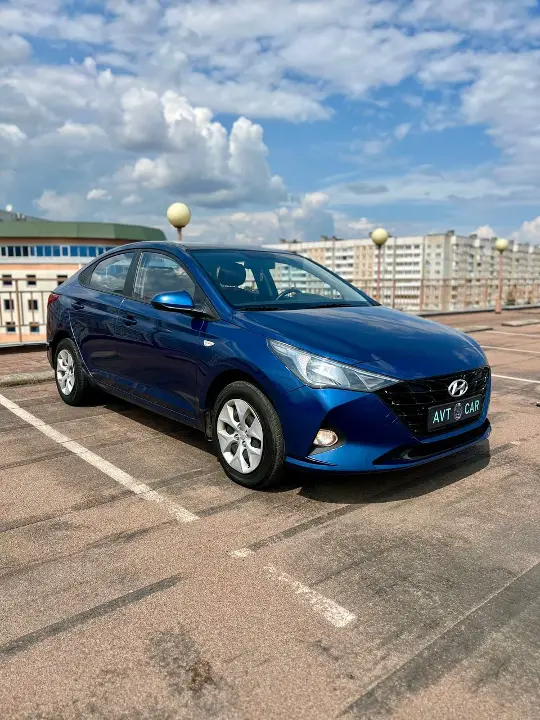 Hyundai accent