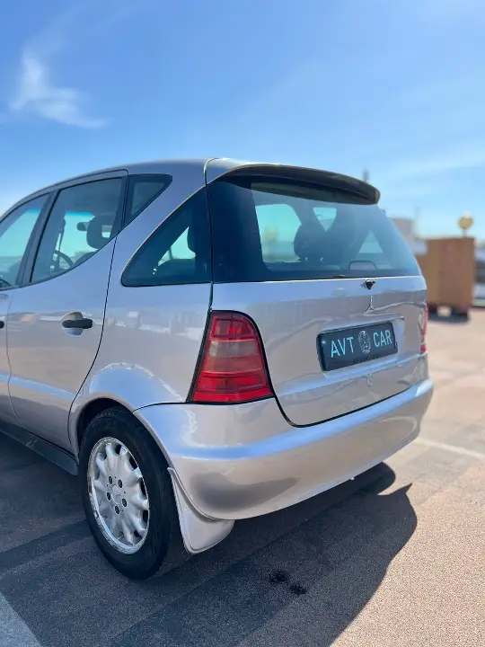 Mercedes-Benz A160