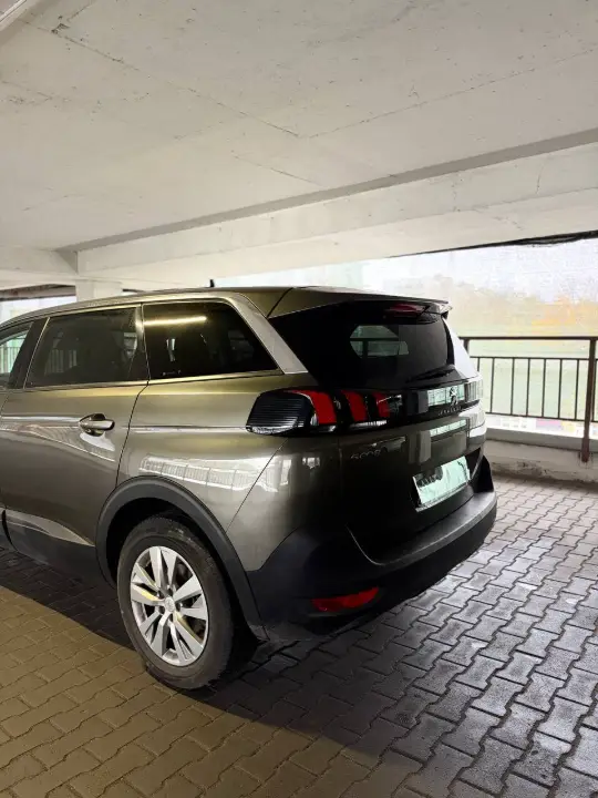Peugeot 5008, фотография 4