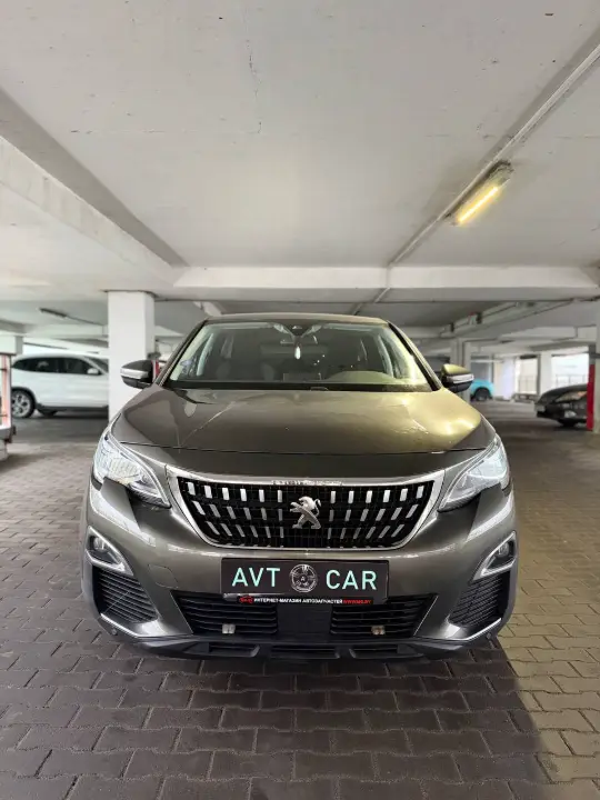 Peugeot 5008, фотография 1