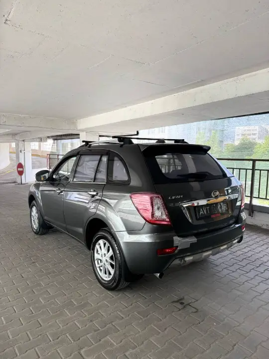Lifan X60, фотография 5