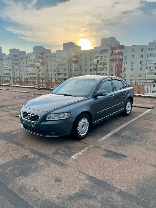 Volvo S40
