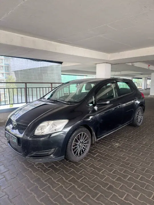 Toyota Auris, фотография 2
