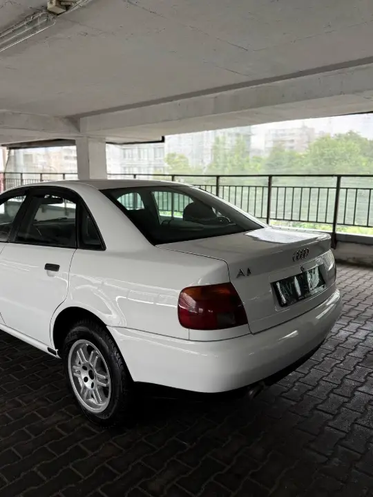 Audi A4, фотография 10