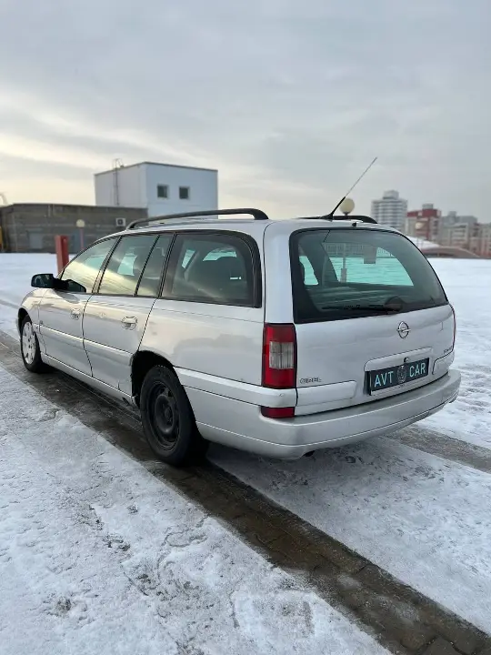 Opel omega