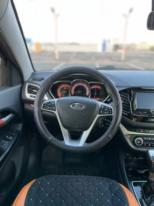 Lada Vesta
