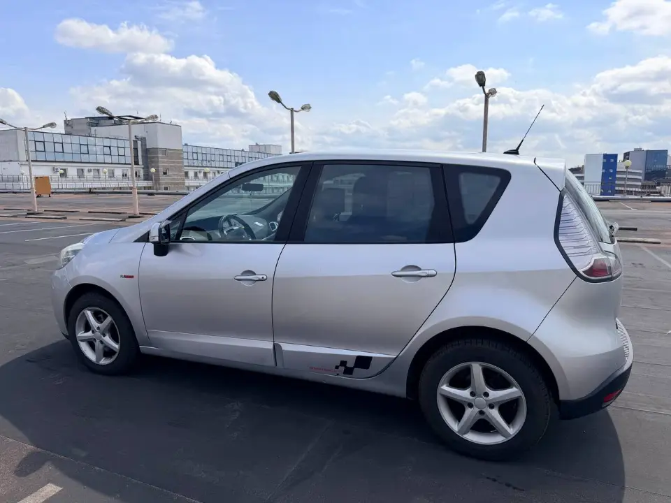 Renault Scenic, фотография 5