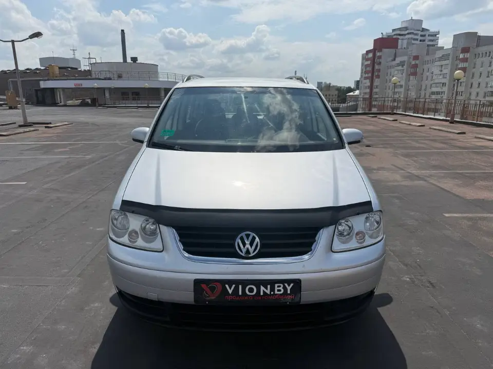Volkswagen Touran, фотография 1