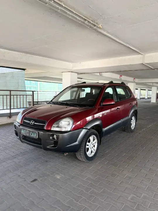 Hyundai  Tucson