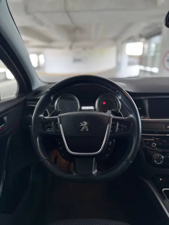 Peugeot 508