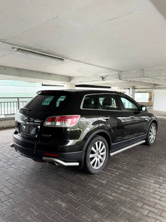 Mazda CX-9