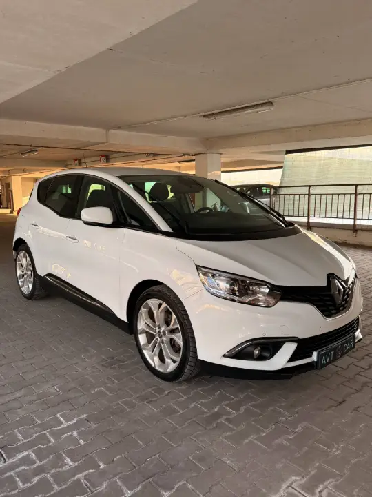 RENAULT Scenic 