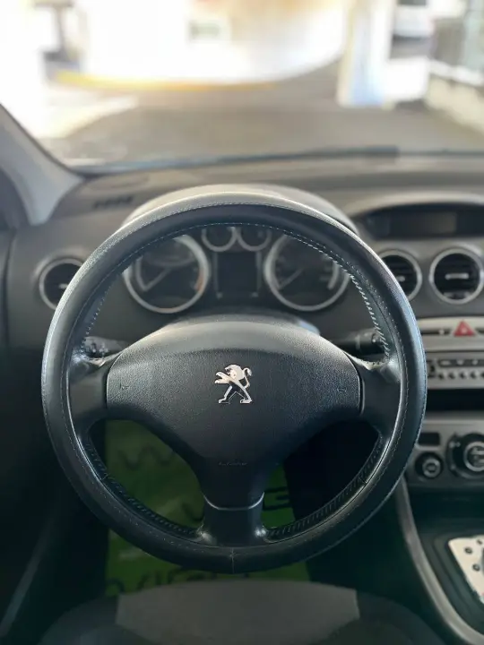 Peugeot 308, фотография 14