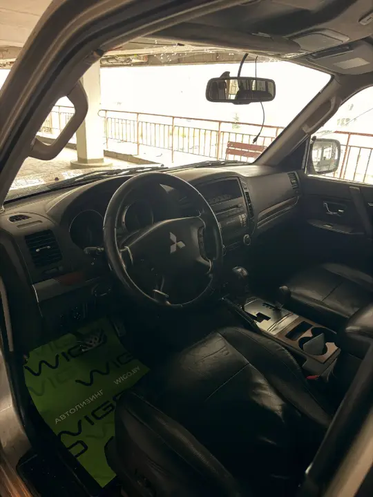 Mitsubishi Pajero, фотография 8
