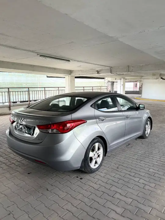 Hyundai Elantra, фотография 8