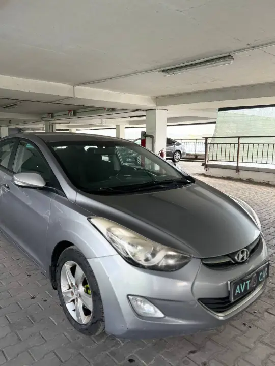 Hyundai Elantra, фотография 10