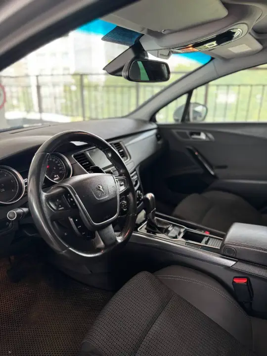 Peugeot 508