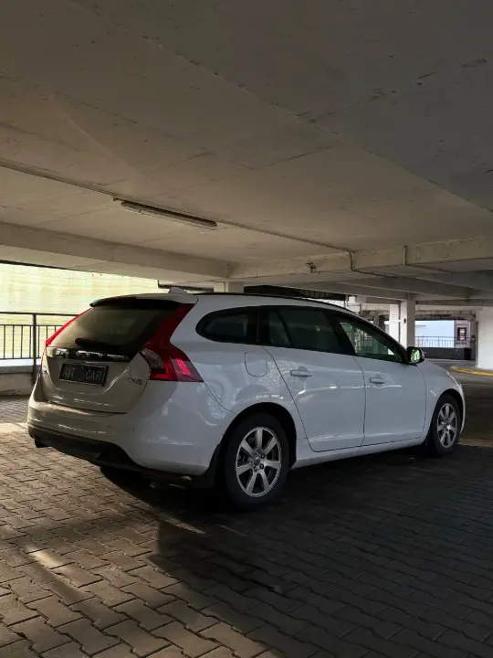 Volvo V60, фотография 7