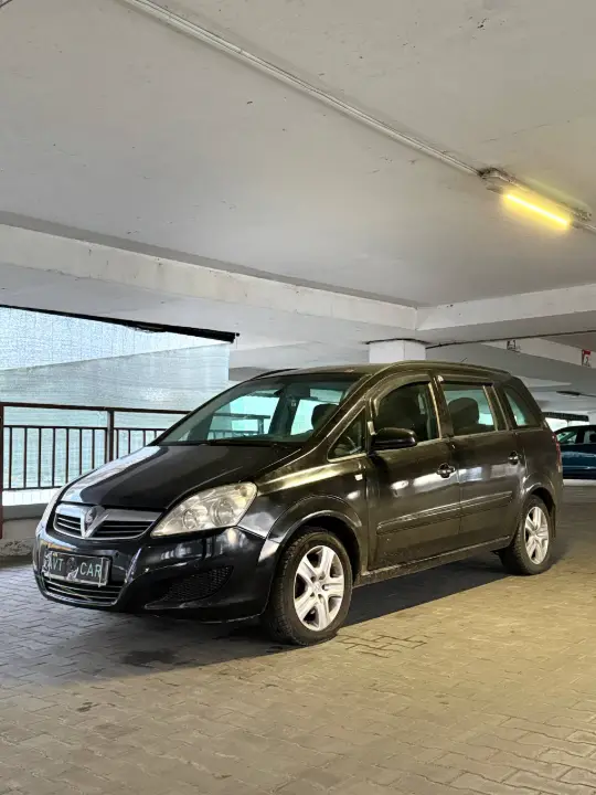 Opel Zafira, фотография 2