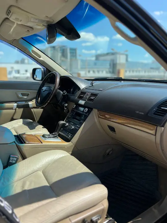 Volvo XC 90