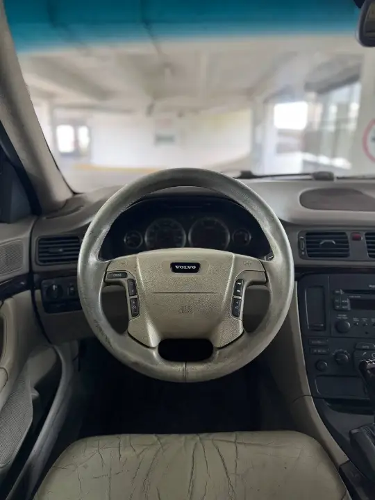 Volvo S80 